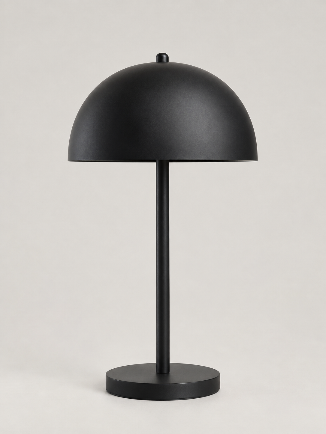Lámpara de Mesa Cúpula Negro - MADRITERA