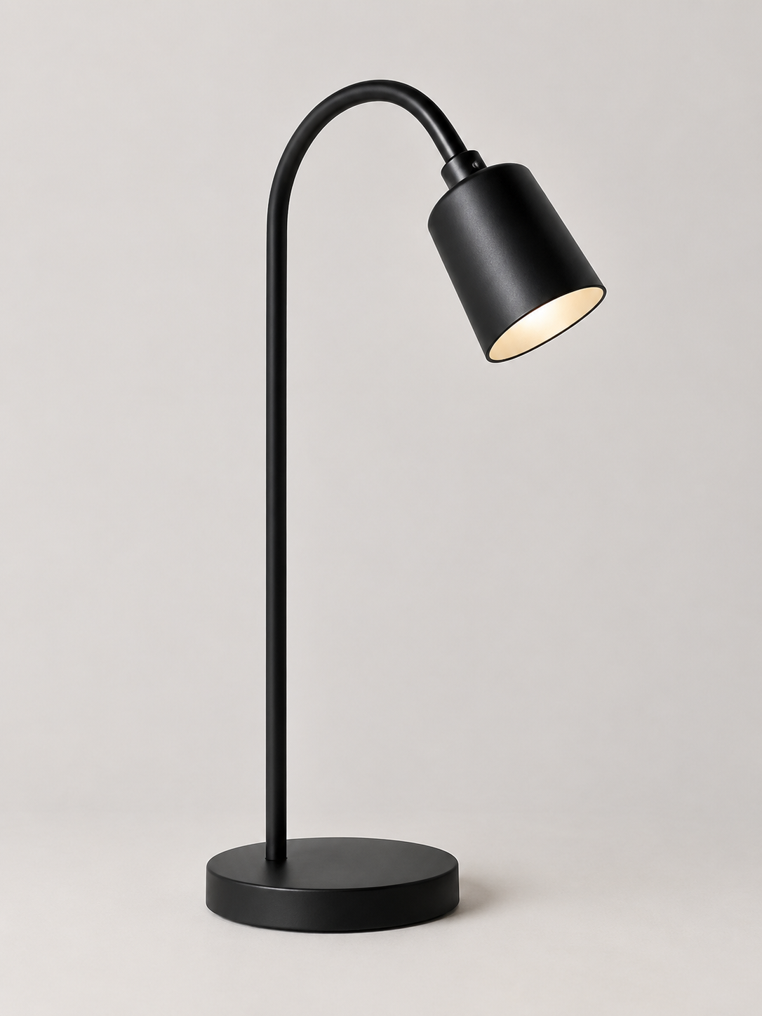 Lámpara de Mesa Arco Negro Mate - MADRITERA