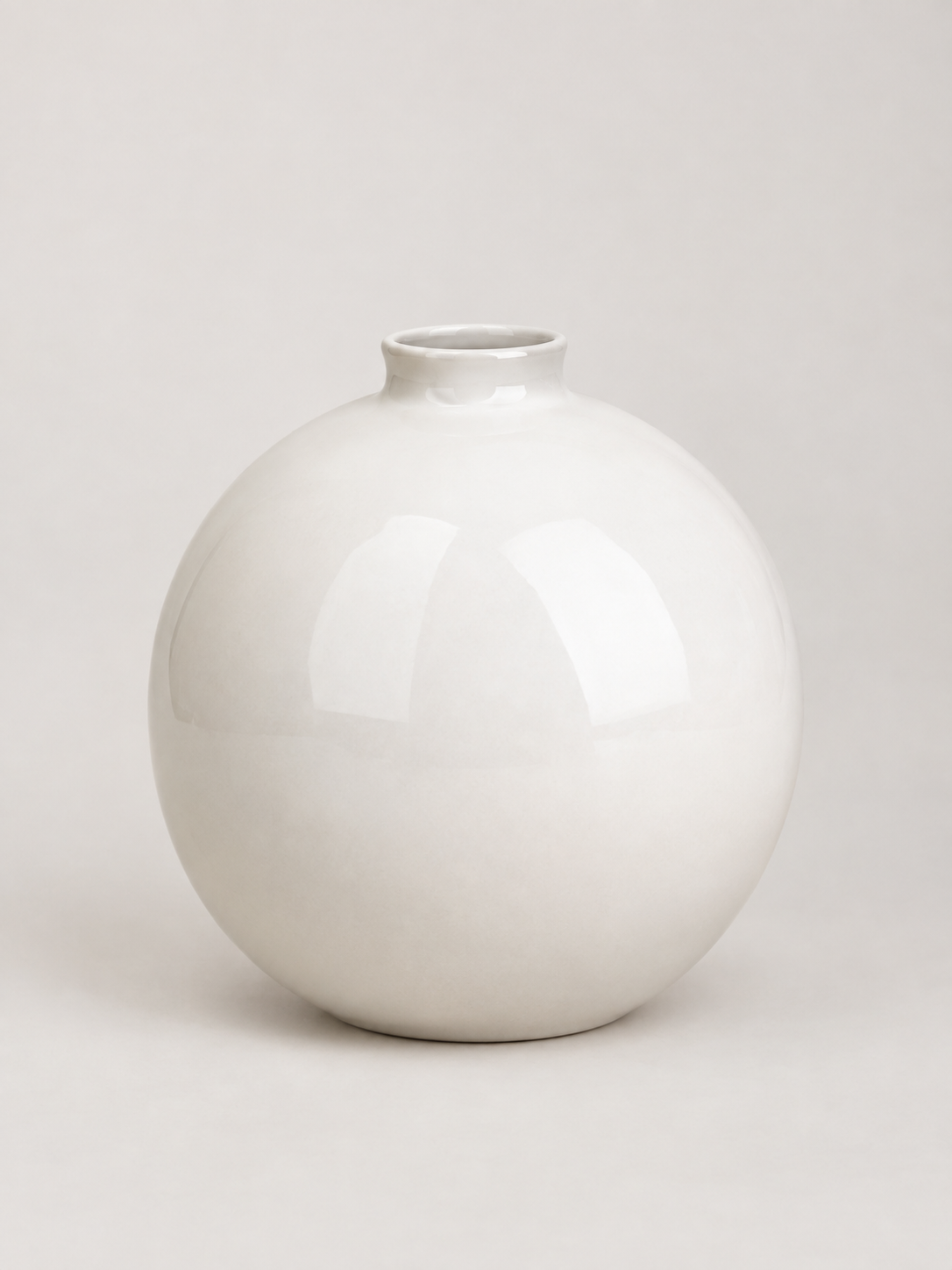 Jarrón Bola de Cerámica Blanco - MADRITERA