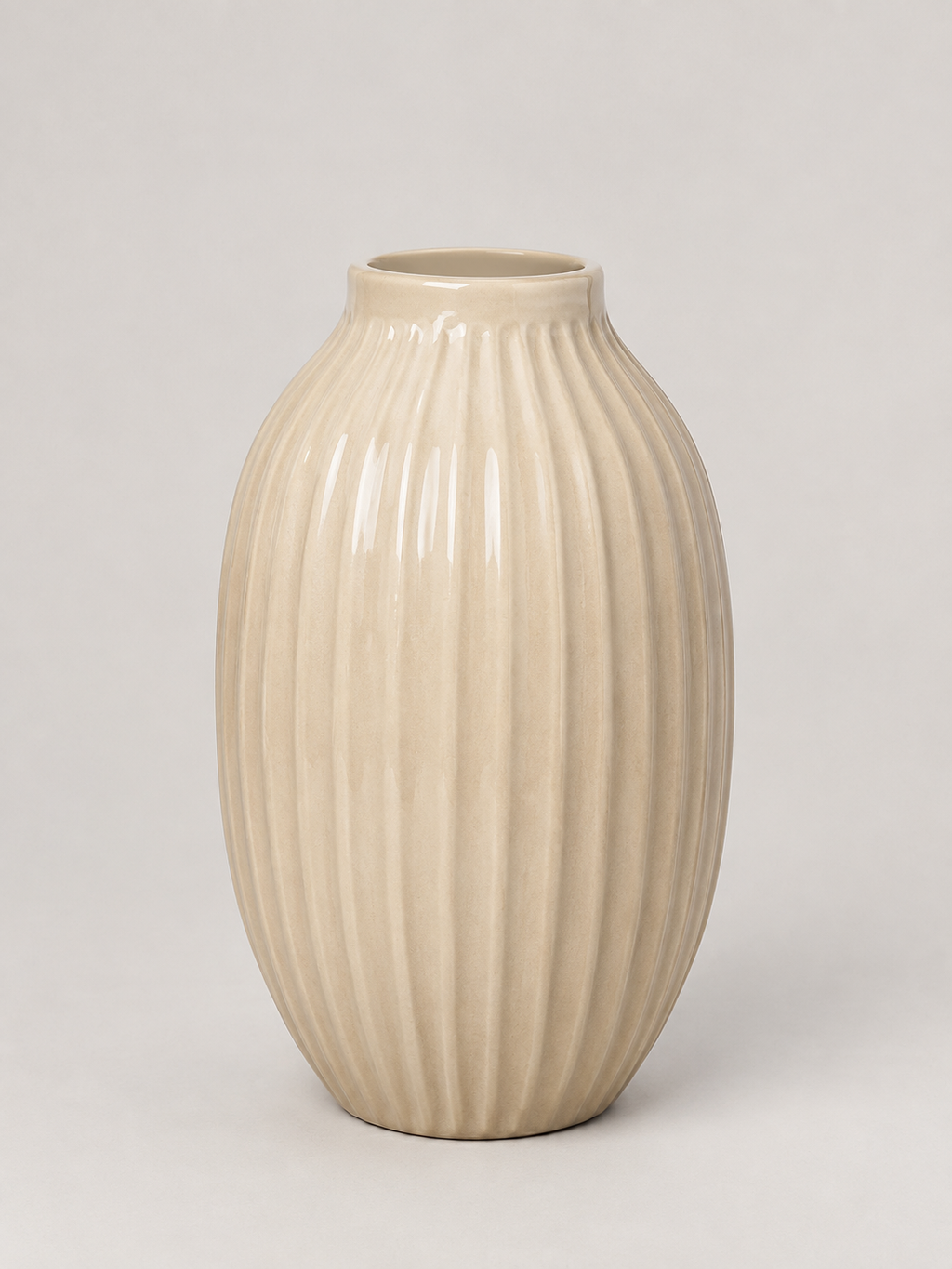Jarrón de Cerámica Beige Estriado - MADRITERA