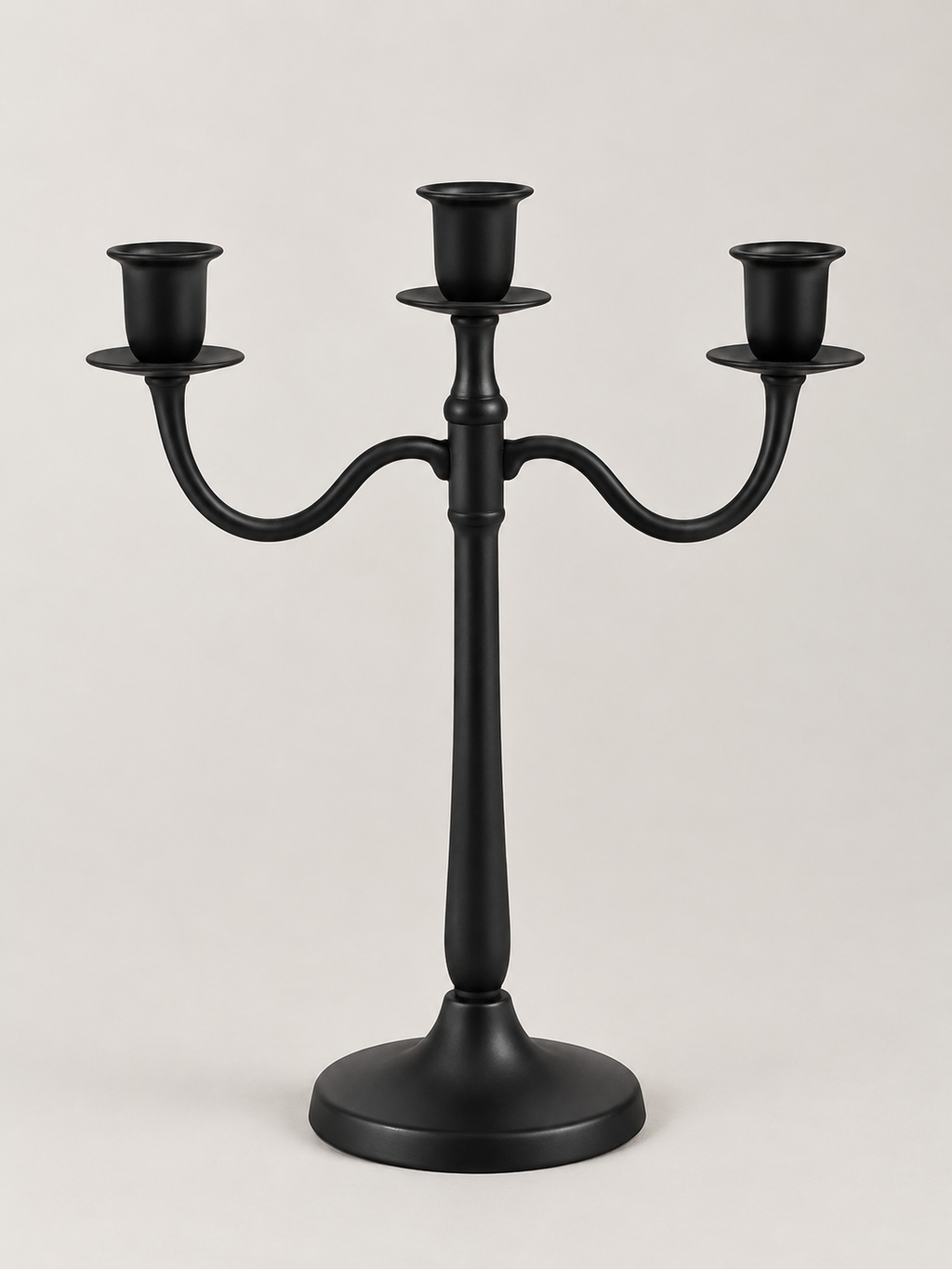 Candelabro Negro de Metal 3 Brazos - MADRITERA